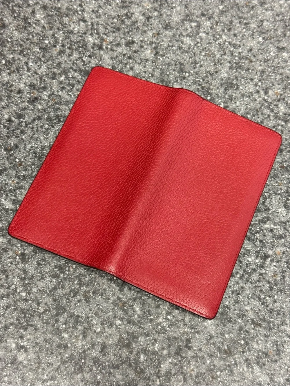 Auth Louis Vuitton Red Taurillon Leather Long Bifold Brazza Wallet Men’s/Unisex